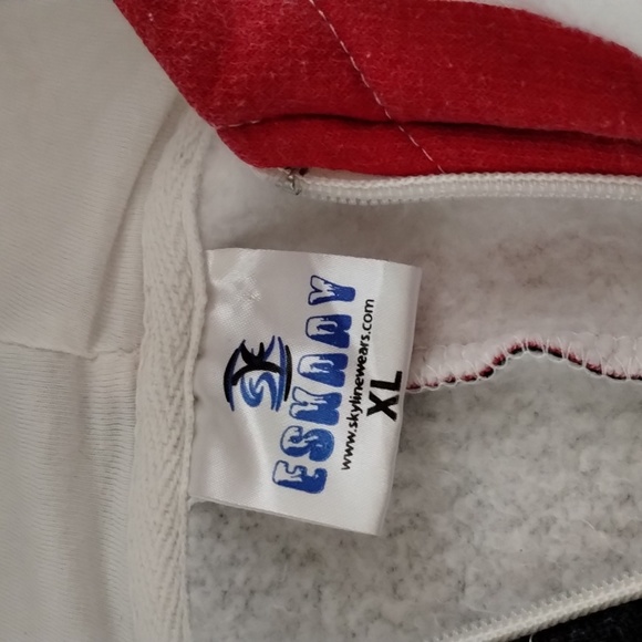 Skyline Wear Size: Adult XL American Flag Print Hooded Jumpsuit. - Picture 6 of 12